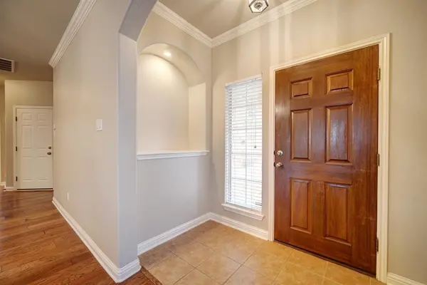 1696 Stonehaven LN, Round Rock, TX 78665