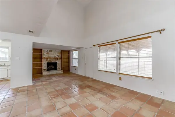 4200 Everest LN, Austin, TX 78727