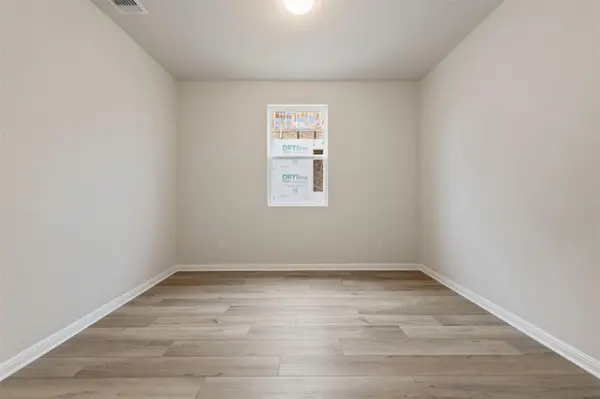 134 Arlington Park LOOP, Hutto, TX 78634