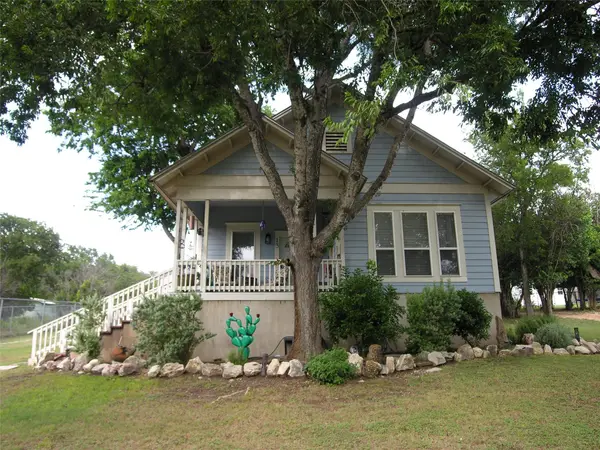 13 Cockrell CIR, Lampasas, TX 76550