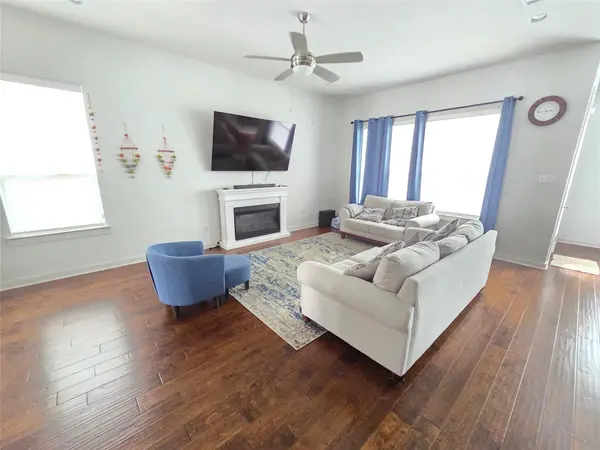 1225 Westborough LN #17, Leander, TX 78641