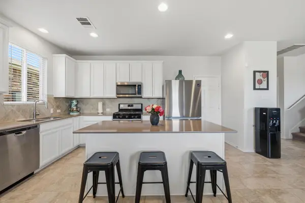 129 Sundown Ave, Buda, TX 78610
