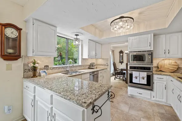 10507 Plumewood DR, Austin, TX 78750