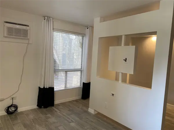 5802 Circulo DR #4D, Lago Vista, TX 78645