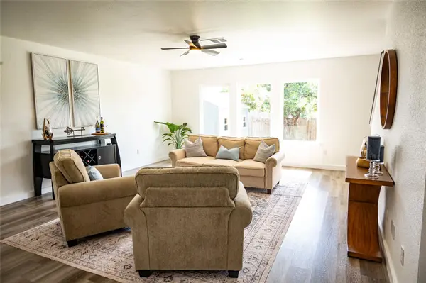 303 Greener DR, Leander, TX 78641