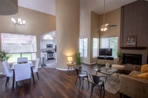 2108 Warfield WAY, Austin, TX 78728