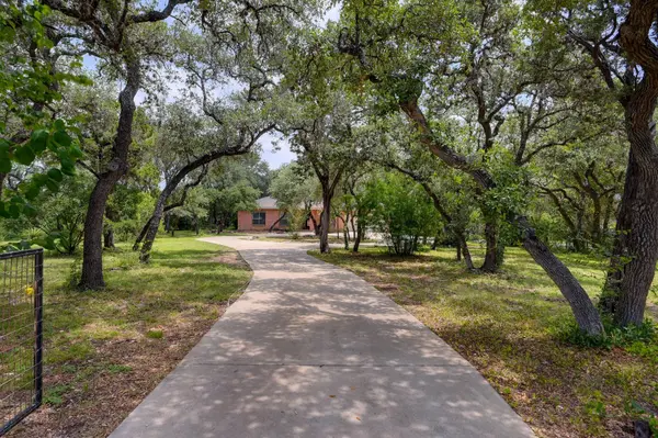14192 Antonio DR, Helotes, TX 78023