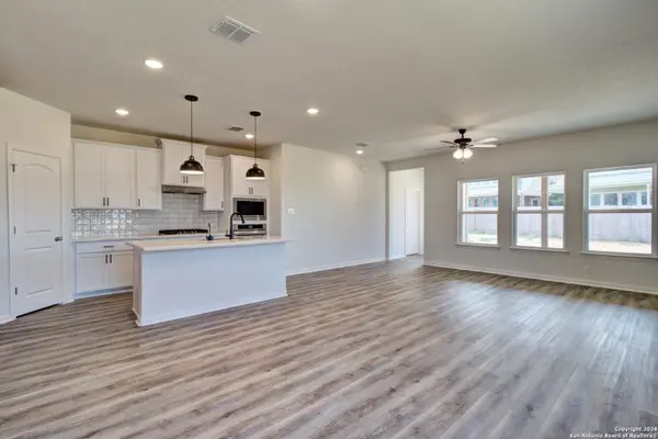 1504 Spechts Ranch RD, New Braunfels, TX 78132