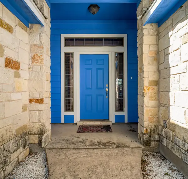 212 Cailin CT, Burnet, TX 78611