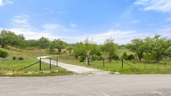 1850 Pursley RD, Dripping Springs, TX 78620