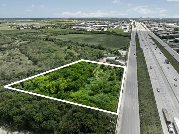 9380 Interstate 10 E, Converse, TX 78109