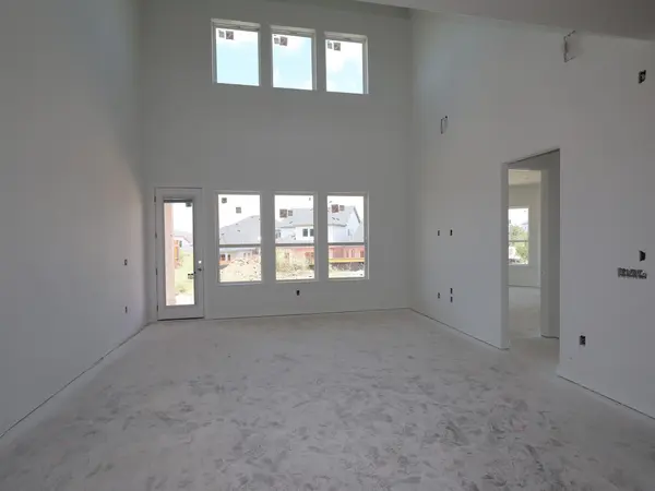 832 Corvallis DR, Leander, TX 78641