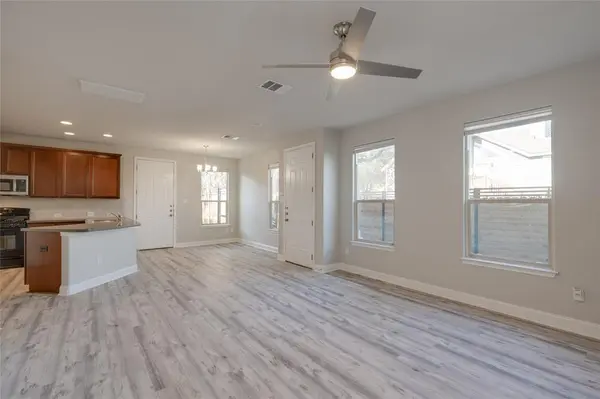 5701 Cougar DR #D, Austin, TX 78745