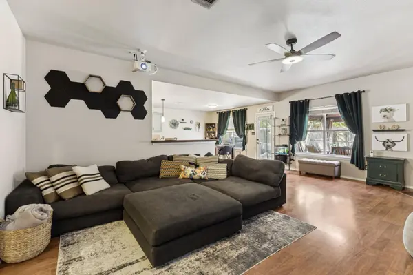 2412 Chestnut PATH, Round Rock, TX 78664