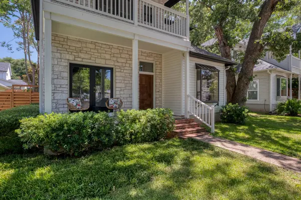 1204 W 39th ST, Austin, TX 78756