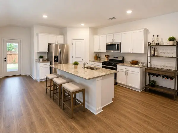 121 Santa Rosa LN, Buda, TX 78610