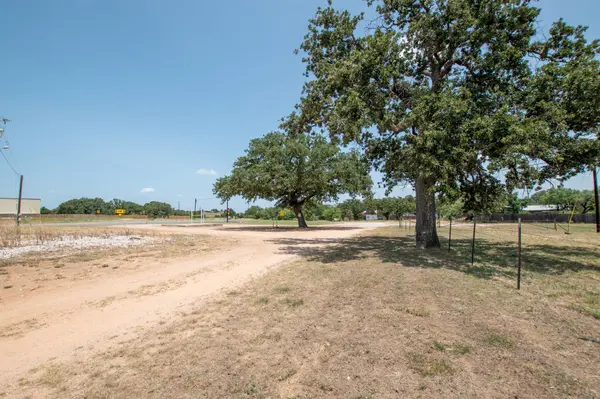 2929 Highway 261, Buchanan Dam, TX 78609
