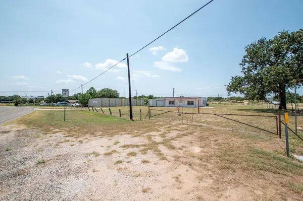 2929 Highway 261, Buchanan Dam, TX 78609