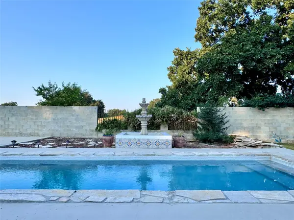 127 Bogie DR, San Marcos, TX 78666