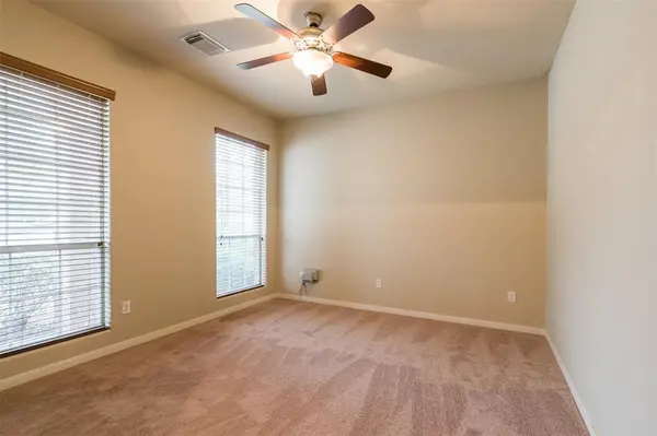 913 Brighton PL, Round Rock, TX 78665