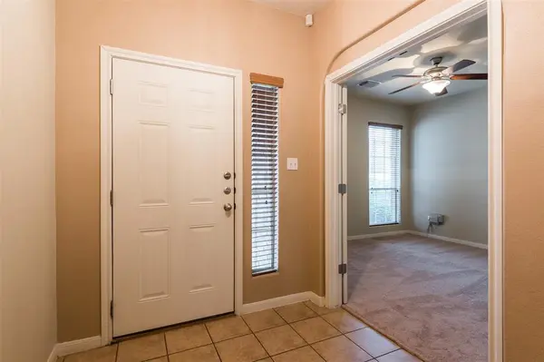 913 Brighton PL, Round Rock, TX 78665
