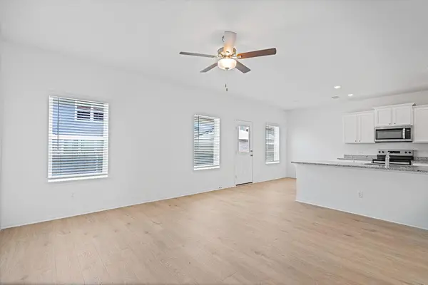 14501 Wahlbergs WAY, Elgin, TX 78621
