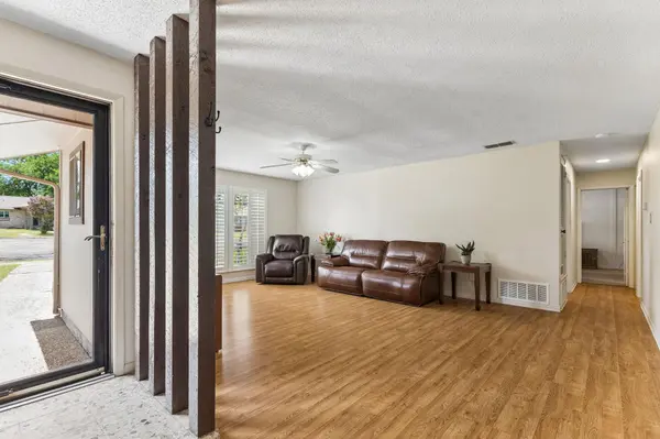1508 Glen Burnie DR, Cedar Park, TX 78613