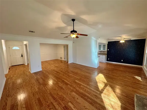 5109 Summerset TRL, Austin, TX 78749