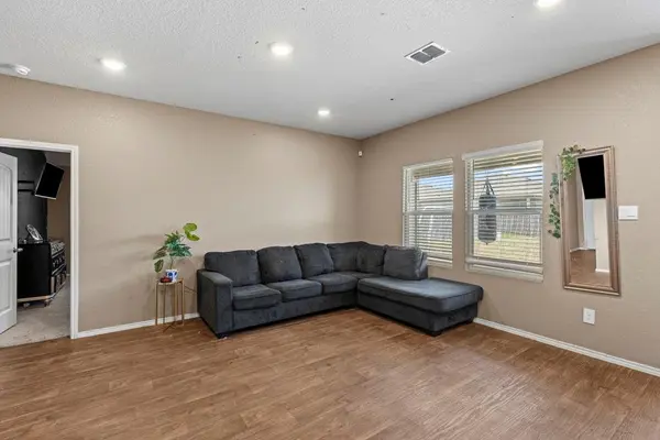 841 Indian Mallow, Seguin, TX 78155