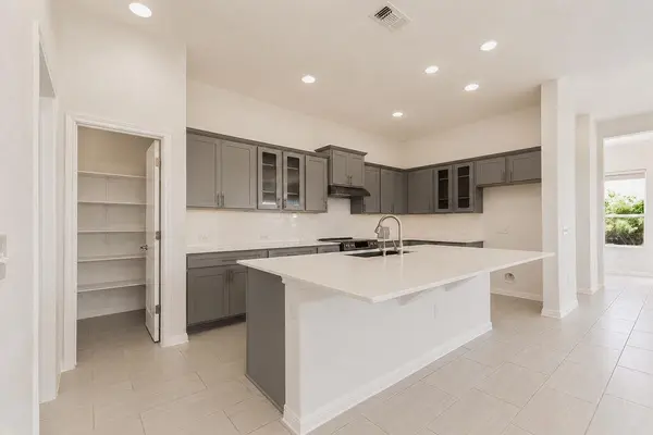 16528 Glimmering RD, Manor, TX 78653