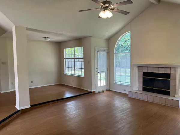 1013 Forest TRL, Cedar Park, TX 78613