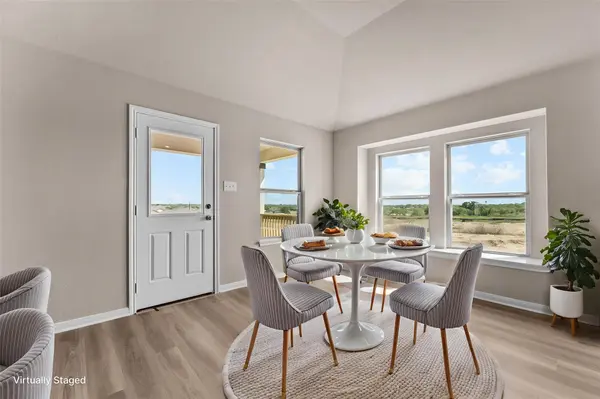 225 Tessaria DR, San Marcos, TX 78666