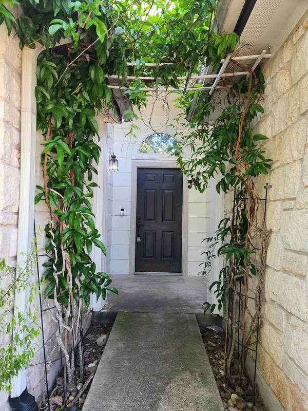 717 Sheraton Ave, Austin, TX 78745