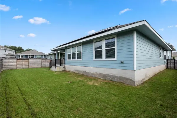 300 Jeffers, Kyle, TX 78640