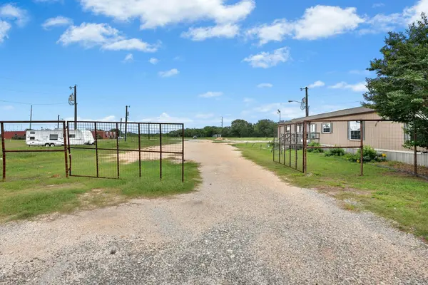 513 FM 766, Cuero, TX 77954