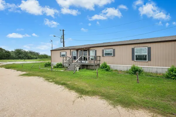 513 FM 766, Cuero, TX 77954
