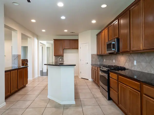 572 Big Meadow RD, Austin, TX 78737