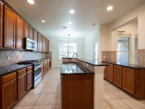 572 Big Meadow RD, Austin, TX 78737