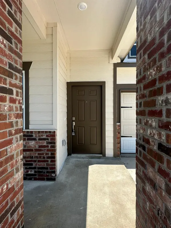 435 Alamito Ave, Kyle, TX 78640