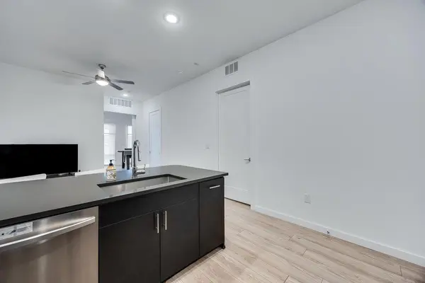 4801 Springdale RD #2107, Austin, TX 78723