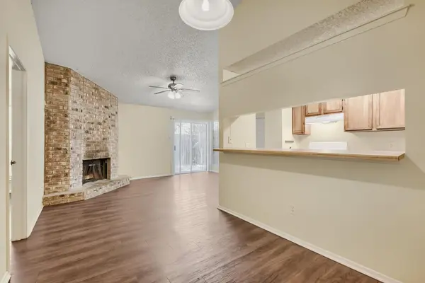 740 Simonetti DR #A, Austin, TX 78748
