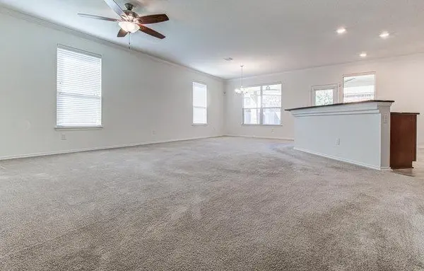 1237 Volente LN, Leander, TX 78641