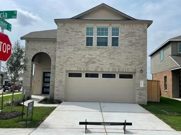 101 Lancia ST, Hutto, TX 78634
