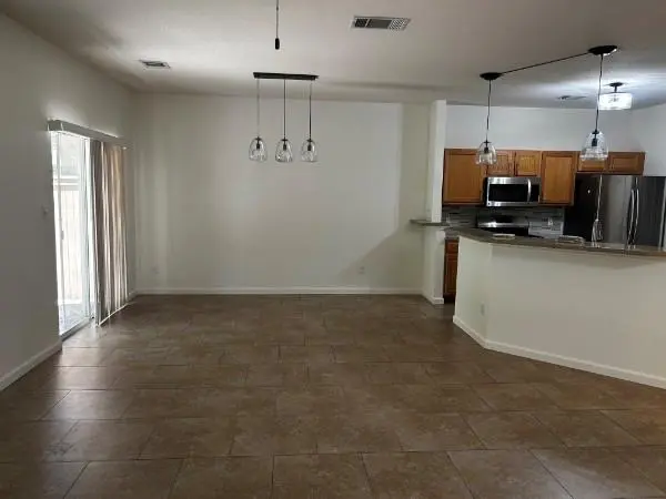 7501 Shadowridge RUN #121, Austin, TX 78749