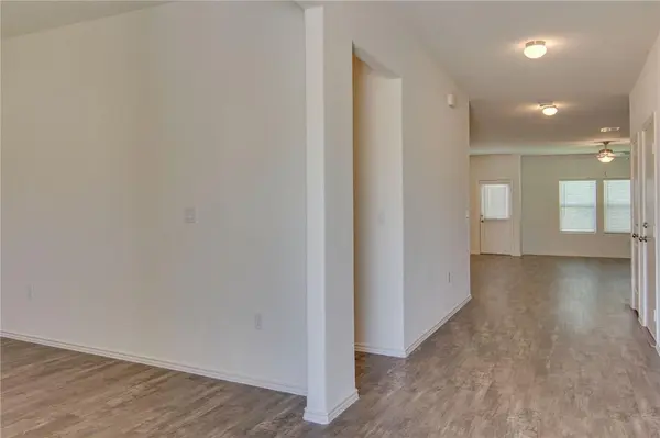 6721 Hartlage ST, Austin, TX 78754