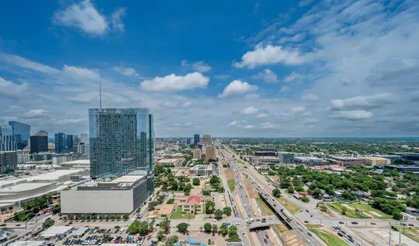 84 East Ave #3002, Austin, TX 78701