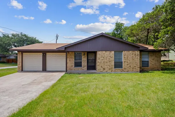 1 Cliffside DR, Belton, TX 76513