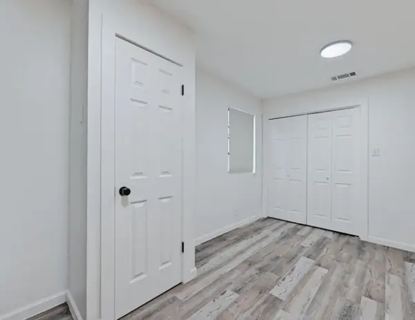 2303 Cedrick CV #D, Austin, TX 78748