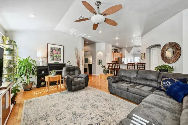 932 Great Sand Dunes Ave, Pflugerville, TX 78660
