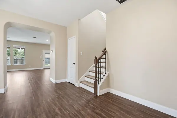 2950 E Old Settlers BLVD #29, Round Rock, TX 78665